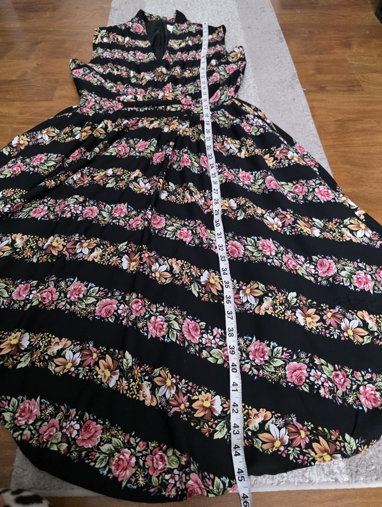 Unique vintage Floral Stripe Sleeveless Midi Dress in Black and Pink - Picture 5 of 15